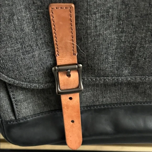 EUC Fossil Gray and Tan Messenger Bag holds laptop. - Picture 4 of 16